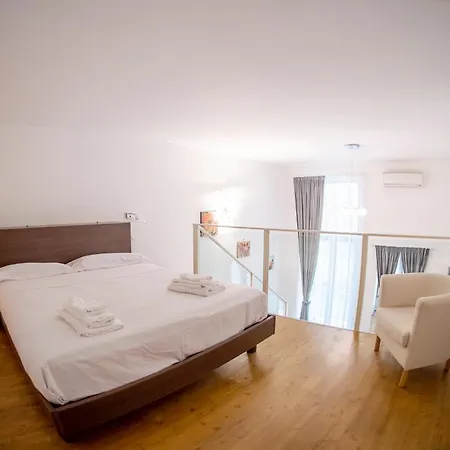 Angel White Loft Salerno Apartamento Exterior foto