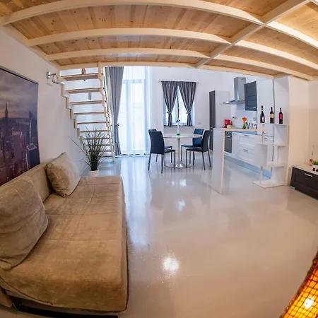 Angel White Loft Salerno Apartamento Exterior foto